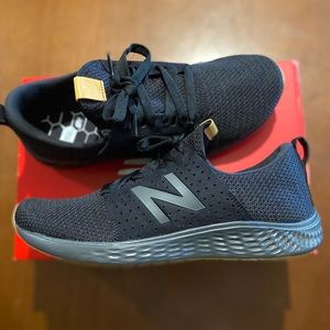 Men’s 11 New Balance Shoes